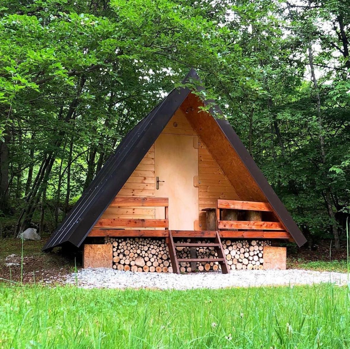 ホテル Glamping Krn コバリード エクステリア 写真